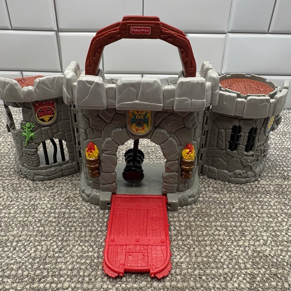 Fisher Price Great Adventures All In One Castle Take Along Playset 1998 Vintage - Picture 3 of 11